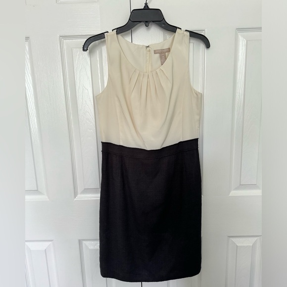 Banana Republic Tweed Dress with Matching Jacket - Picture 3 of 9